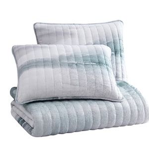 Koolaburra by UGG Tanami Quilt Set with Shams